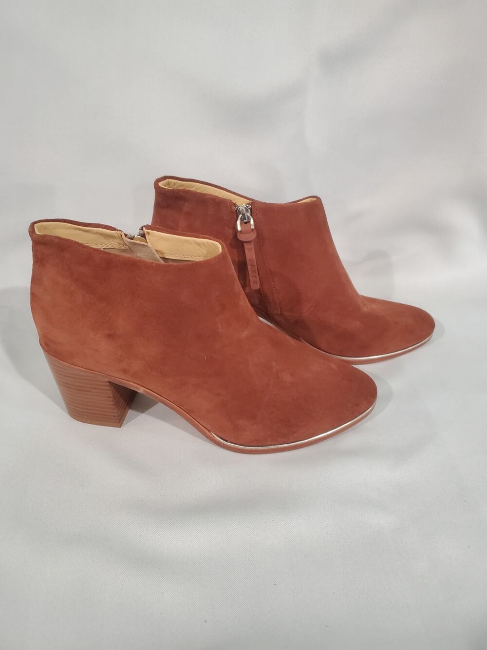 Ted Baker Suede Boots size 9.5.s58